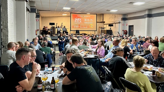 20250426_barryquiz_sfeerbeeld