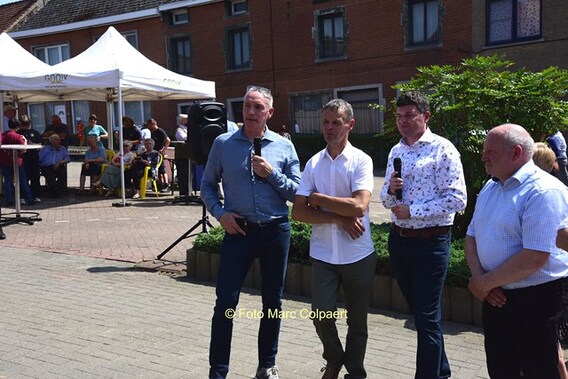 Editie_gooik_standbeeld_francis_3__kopie_