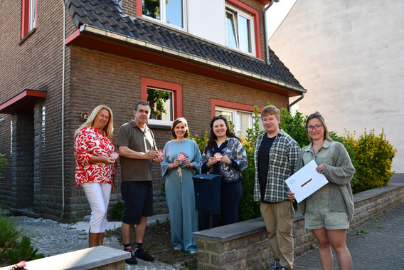 Persfoto_win_een_buurtfeest