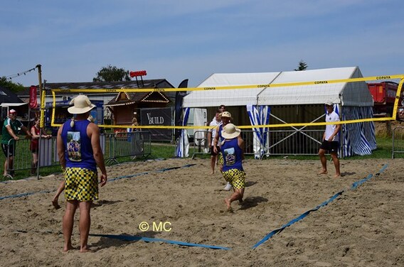Editie_herne_waanzinnig_beach_5__kopie_