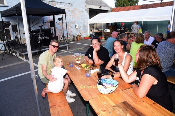 Editie_herne_buurtfeest_lindestraat_6__kopie_