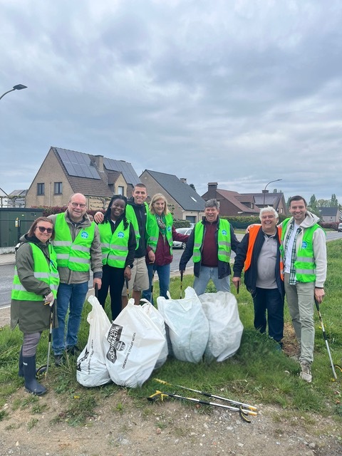 C327f63c-9a43-4e35-9904-450873e2863f