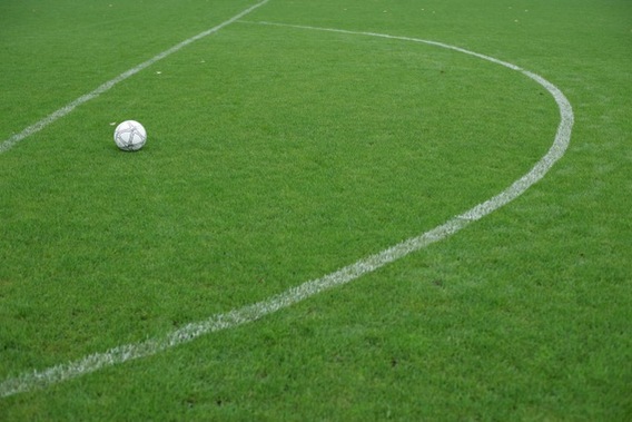 20260428_pb_kunstgrasveld_voorbeeld