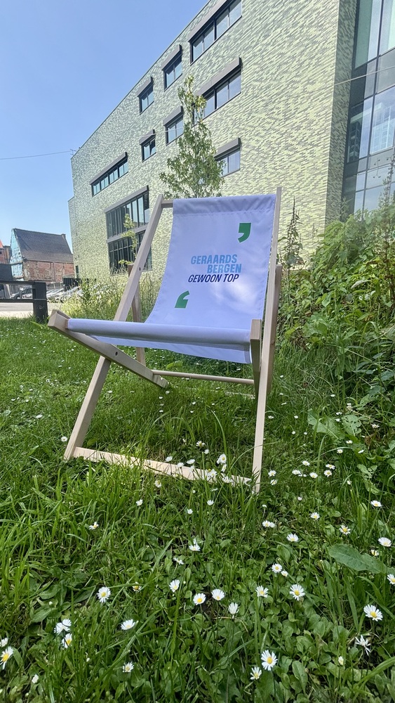 De_zomerstoel_-_profiel