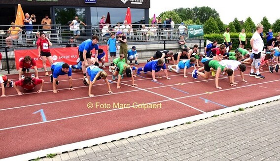 Eerst opwarmen.- Foto Marc Colpaert