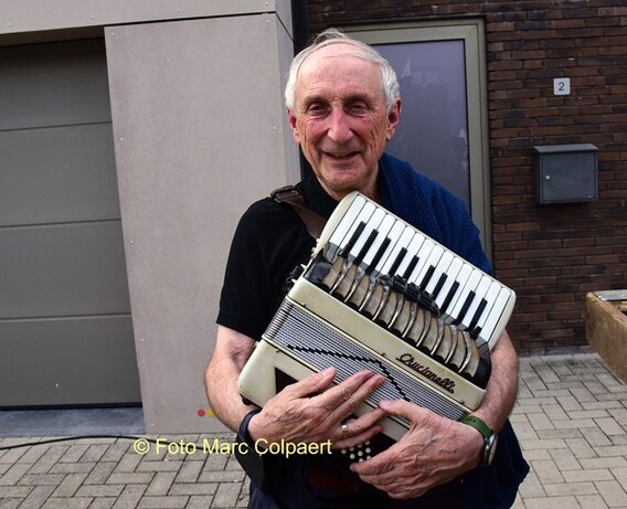 Michel Doomst zorgde voor de muziek.- Foto Marc Colpaert