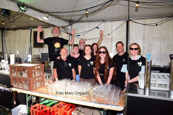 9 van de 200 vrijwilligers.- Foto Marc Colpaert