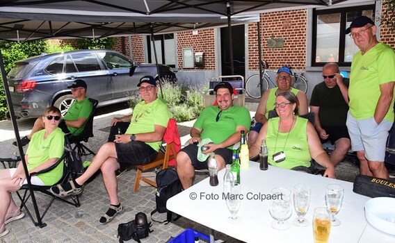 Schepen Samuel Billens(midden) was er ook bij.- Foto Marc Colpaert