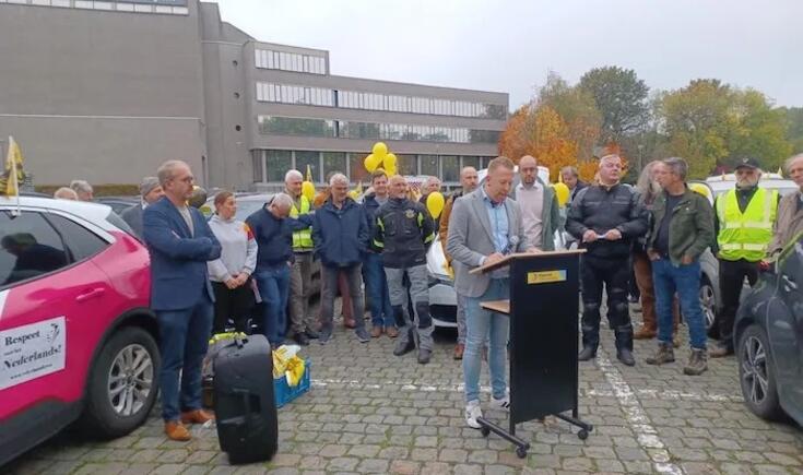 VVB autokaravaan langs Brusselse ziekenhuizen