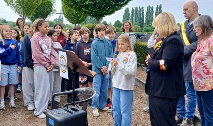 De leerlingen van de gemeenteschool brachten het verhaal van Albert, die op zijn twaalfde het verzet hielp.