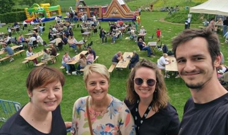 Schepen Christa Dermez(tweede van links) met enkele medewerkers