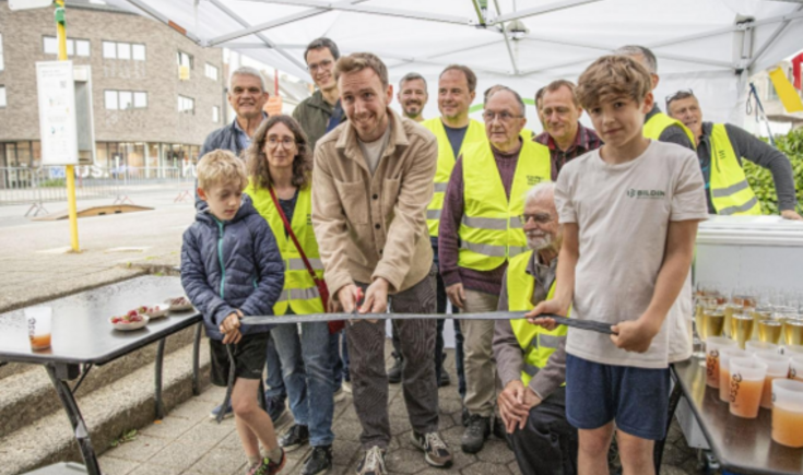 plechtig geopend,  ingezonden foto