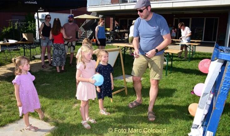 Spelletjes spelen.- Foto Marc Colpaert