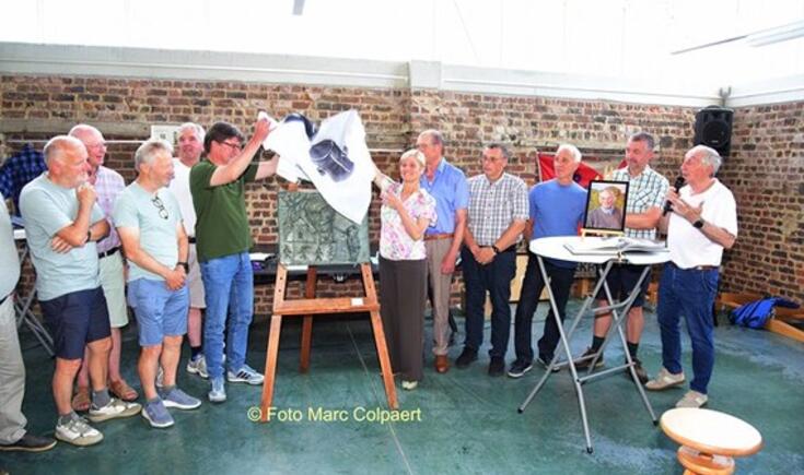 Eerbetoon voor Piet.- Foto Marc Colpaert