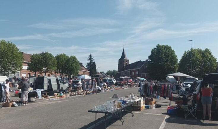 Gezocht bezoekers voor de rommelmarkt.- Foto marc Colpaert