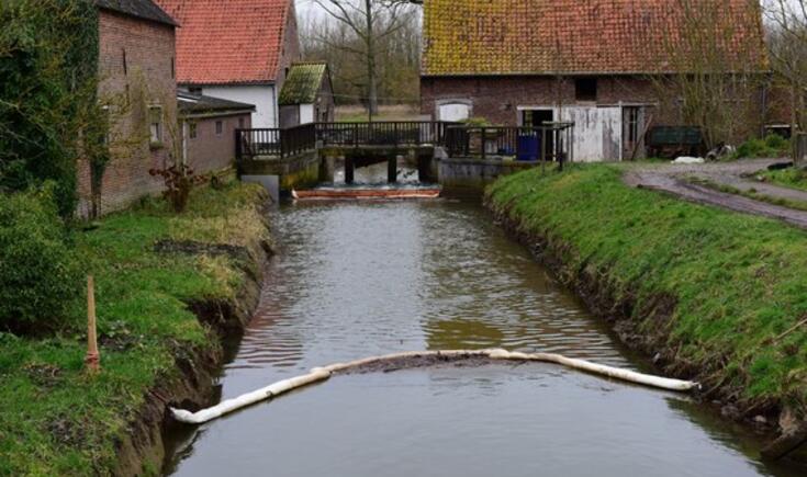 Illustratiebeeld van de Markrivier , op deze plaats komt er geen nieuwe brug.- Foto Marc Colpaert 