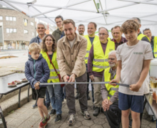 plechtig geopend,  ingezonden foto